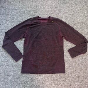 Men’s Lululemon Longsleeve Shirt Medium